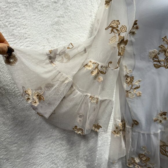 Soft Surroundings Embroidered Mesh Tunic Top Womens XL White Floral Bell Sleeve - Picture 4 of 15